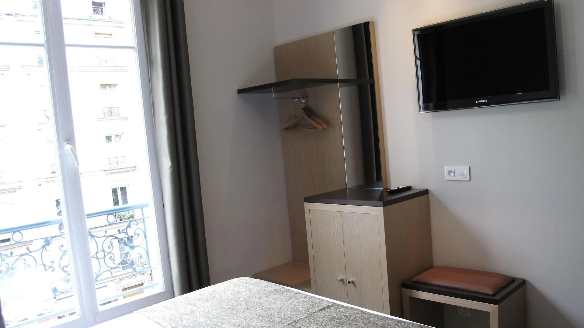Hotel Source 3*