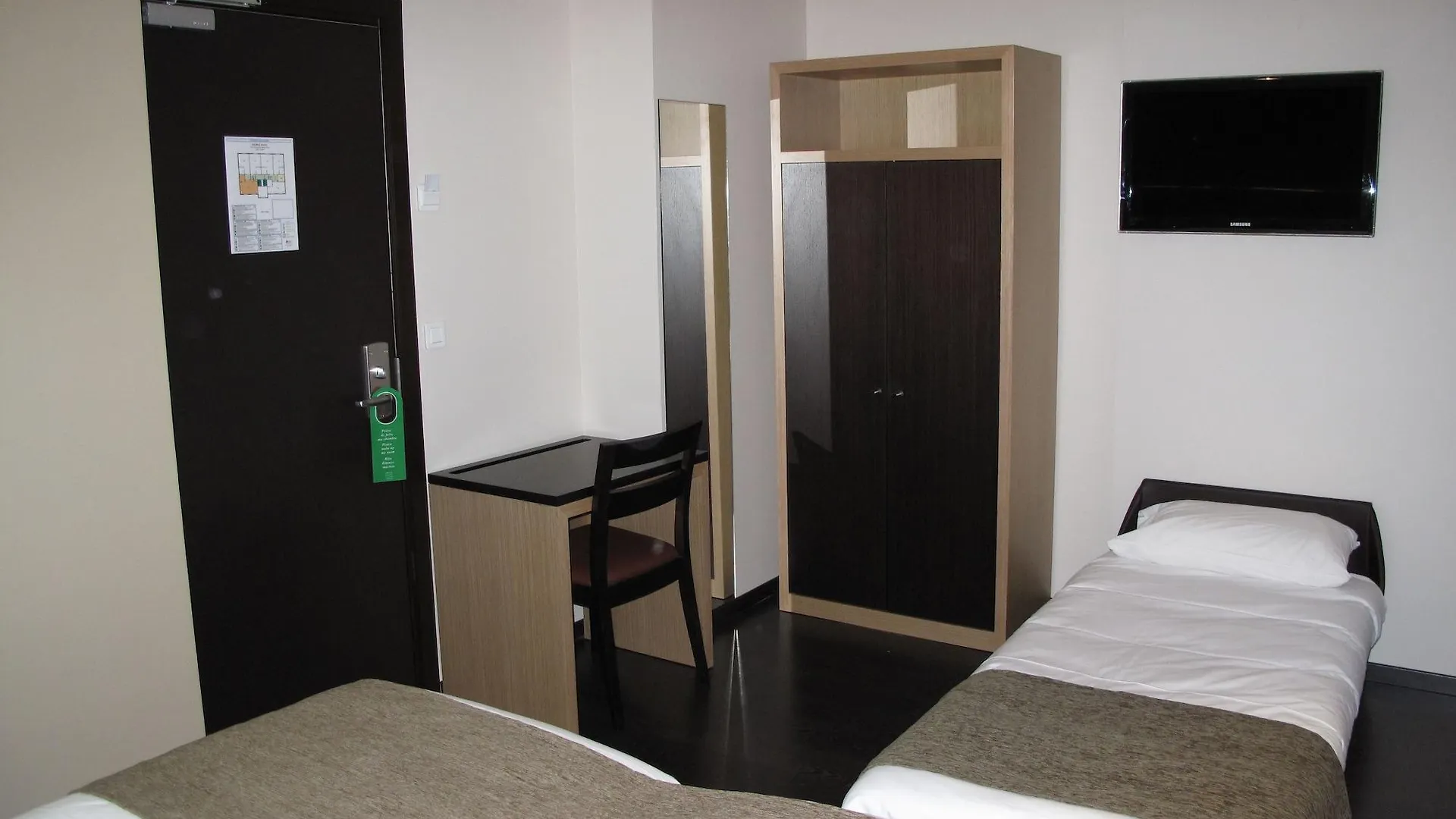 Source Hotel 3*