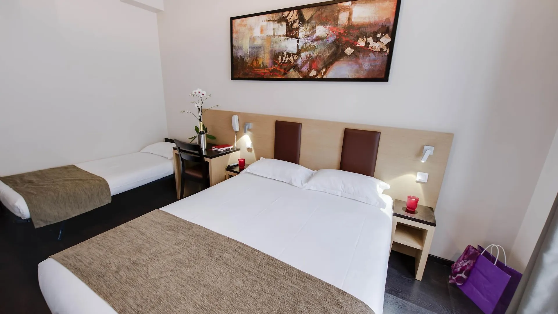 Source Hotel