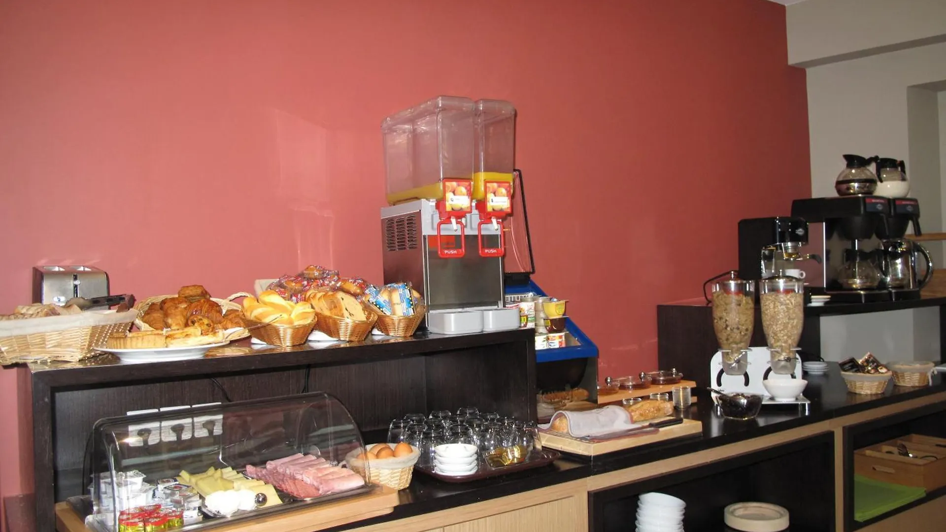 Hotel Source Paris