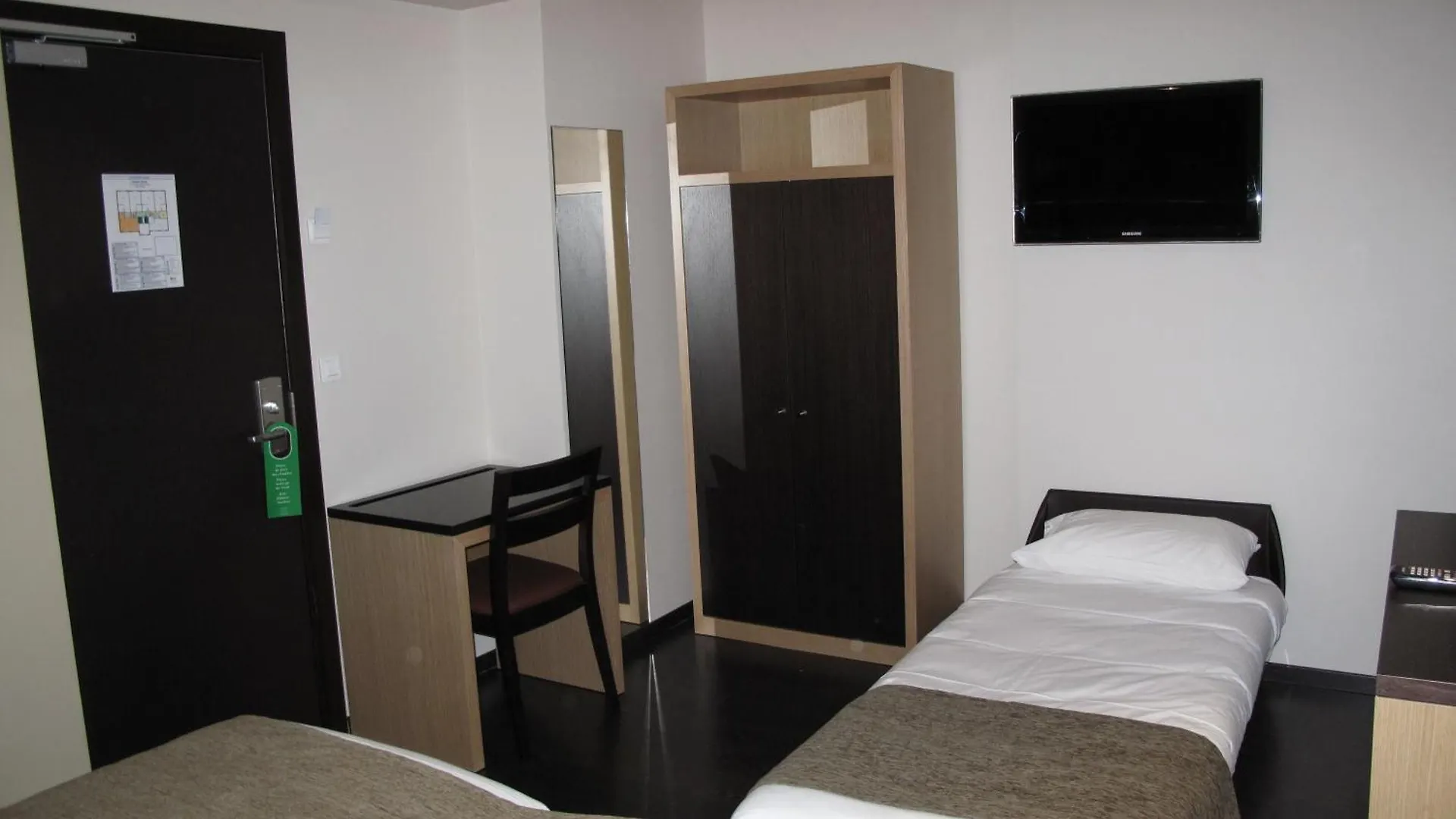 Hotel Source 3*